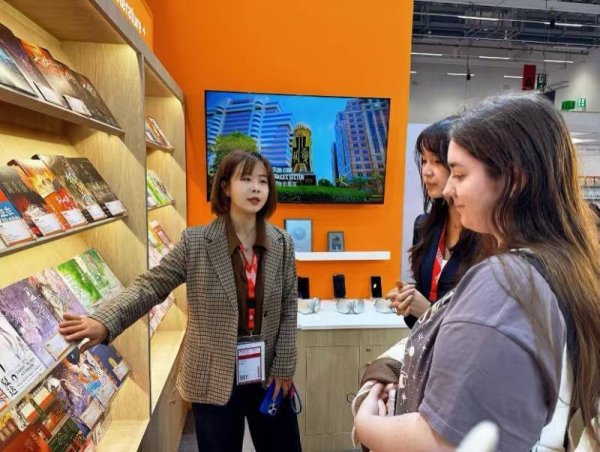 赛岳恒配资 中国短篇网文平台知乎盐言故事亮相法兰克福书展